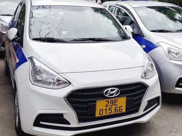 Biển số xe màu vàng là gì? Giải mã toàn bộ quy định, phân loại và thủ tục liên quan 4 biển số xe màu vàng là gì - Hình 2