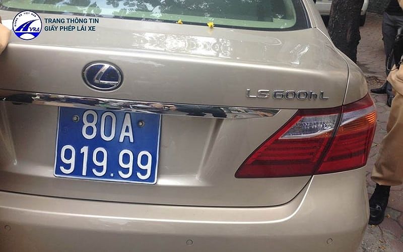 Biển số xe màu xanh là gì? Giải mã ý nghĩa, phân loại và quy định mới nhất 2 biển số xe màu xanh là gì - Hình 4