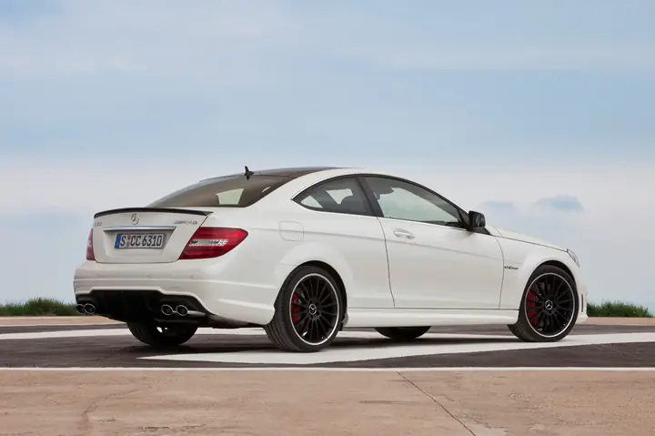 Mercedes-amg C63 Công Bố Giá Bán Tại Việt Nam