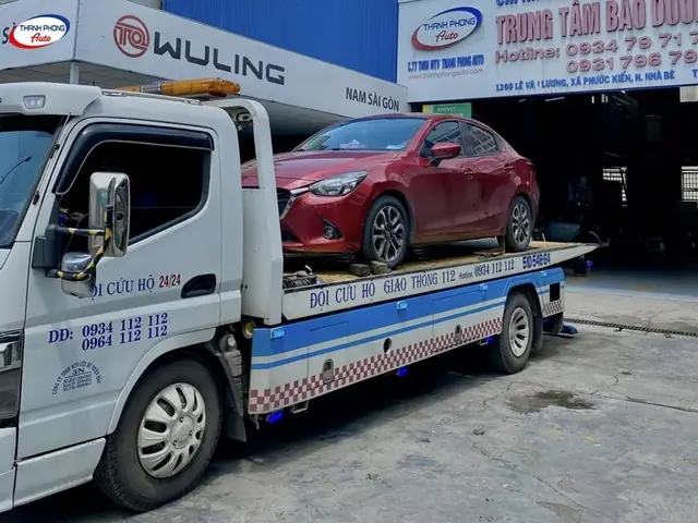 Thanh Phong Auto Cung Cấp Dịch Vụ Cứu Hộ, Sửa Chữa Lưu Động Nào?