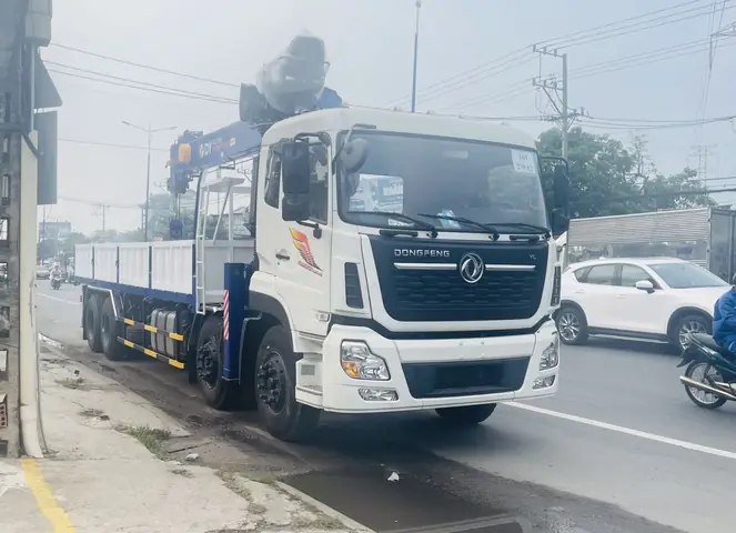 Ban Xe Ô Tô Tải Dongfeng 12 Tấn Đời 2009