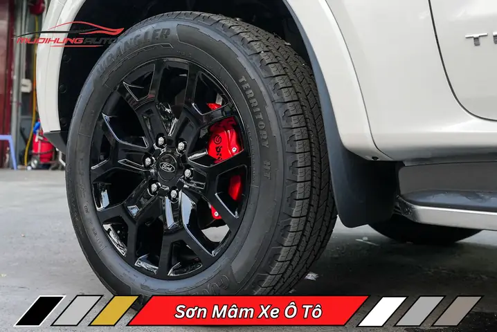 Chủ Xe Cần Sơn Đổi Màu Mâm Xe Ô Tô Cho Phù Hợp Với Sở Thích Và Phong Cách