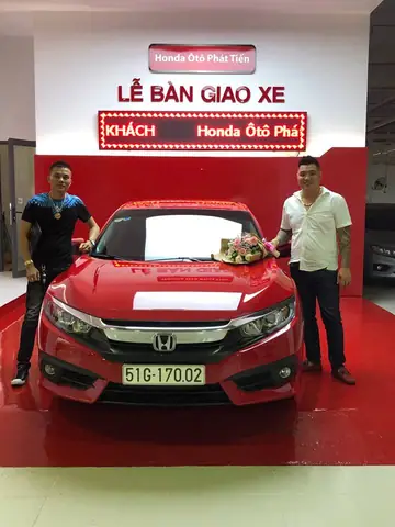 Khu Vực Giao Xe Của Honda Ôtô Phát Tiến