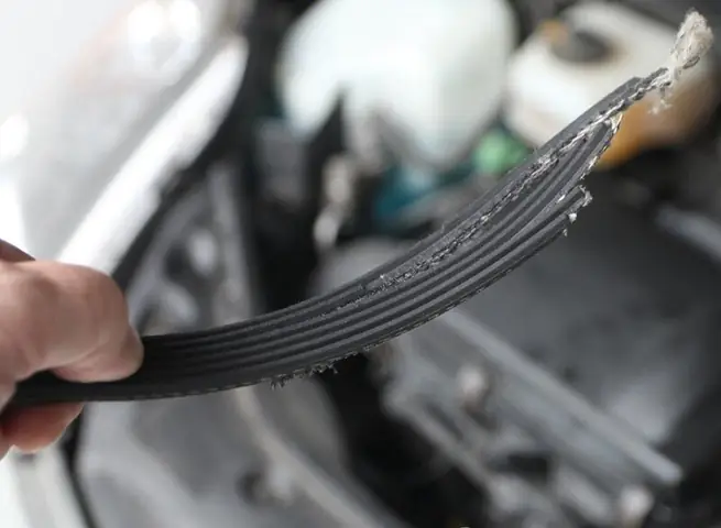 Thời Gian Khuyến Nghị Thay Thế Dây Curoa Xe Mitsubishi