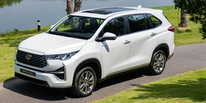 Kích Thước Xe Ô Tô 7 Chỗ_toyota Innova