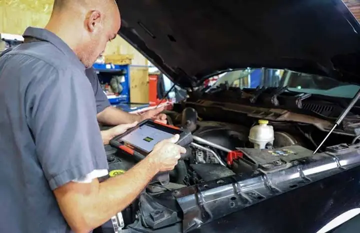 Trường Hợp Bạn Có Thể Dừng Xe Một Cách An Toàn