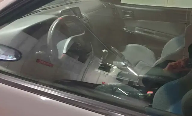 Bên Thái Mấy Tuổi Được Lái Xe Ô Tô? Quy Định Mới Nhất