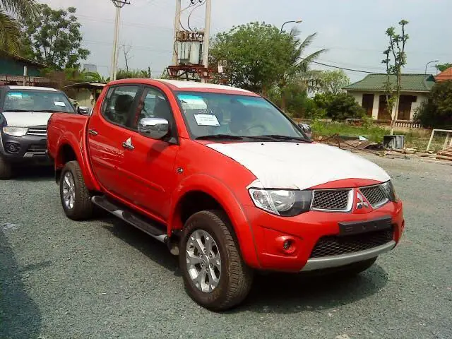 Biến Xe Ô Tô Sedan Thành Ngôi Nhà Di Động