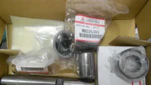 Ắc Phanh Đĩa Bánh Trước Ô Tô: Cấu Tạo, Dấu Hiệu & Sửa Chữa