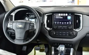 Trang Bị Tay Lái Trợ Lực Điện Và Tuỳ Chỉnh Dẫn Động 4 Bánh 4wd