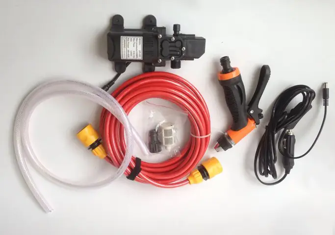 Bộ Rửa Xe Ô Tô Xe Máy 12v