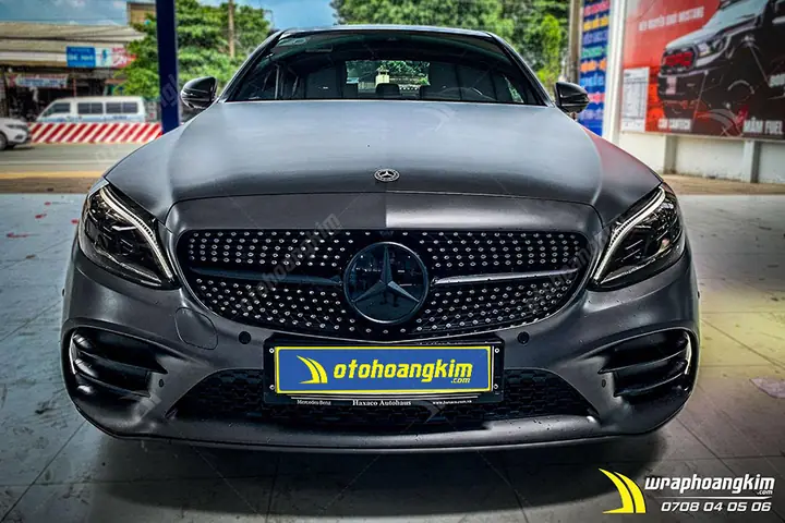1. Dán Đổi Màu Xám Mờ Mercedes C300