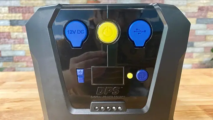 Hình Ảnh Thực Tế Sản Phẩm Máy Bơm Ô Tô Mini Giá Rẻ Michelin 12266