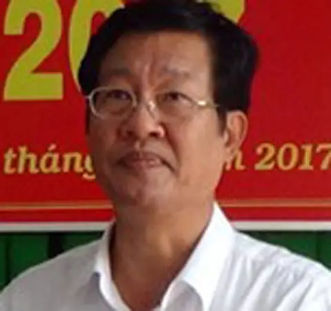 Cà Mau Doanh Nghiep Tặng 2 Xe Ô Tô