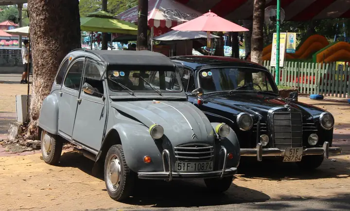 Điểm Nổi Bật Không Thể Không Kể Đến Của Các Loại Xe Hơi Cổ Điển Chính Là Sự Đa Dạng Trong Phong Cách Thiết Kế