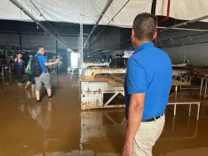 Nước Lũ Tràn Nền Đường Sắt, Người Dân Phải Sơ Tán, Thủ Tướng Trong Đêm Đến Hiện Trường