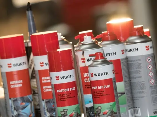 Sản Phẩm Chăm Sóc Khoang Máy Động Cơ Xe