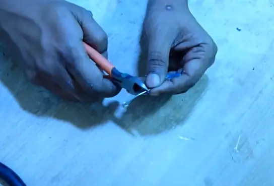 Cách Làm Ô Tô Đồ Chơi Chạy Bằng Năng Lượng Gió