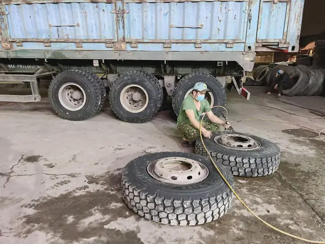 Cách Khắc Phục Lốp Xe Khi Bị Mòn