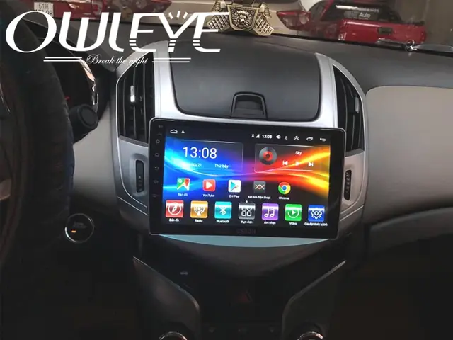 3-cach-ket-noi-dien-thoai-de-nghe-nhac-tren-xe-o-to-don-gian-nhat-2