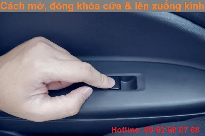Hướng Dẫn Cách Tháo Kính Cánh Cửa Xe Ô Tô An Toàn Tại Nhà
