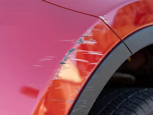 1.1. Xem Xét Mức Độ Nghiêm Trọng Của Vết Xước