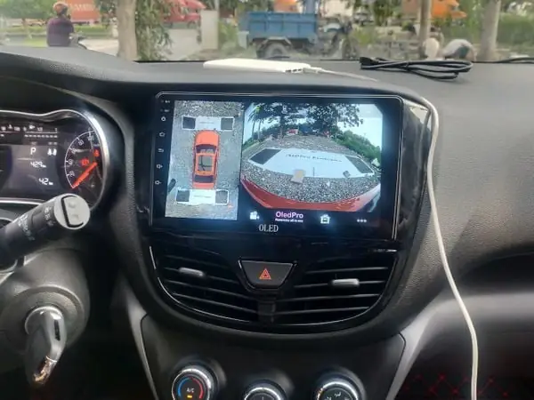 Cảm Ứng Trước Bị Thụt Vào Xe Ô Tô