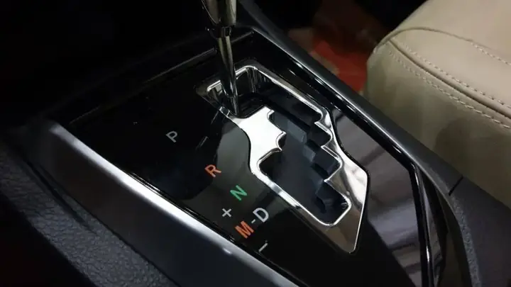 3. Có Nên Về P Khi Dừng Đèn Đỏ