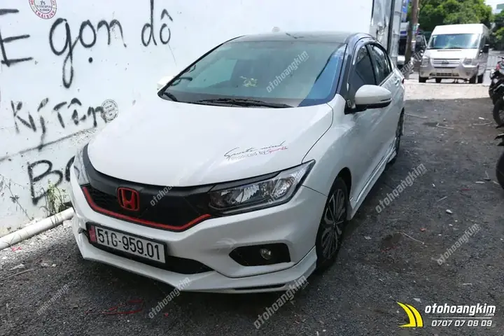 2. Khi Nào Cần Thay Lưỡi Gạt Nước Kính Ô Tô?