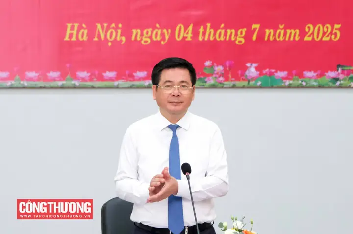 Bộ Trưởng Bộ Công Thương Nguyễn Hồng Diên