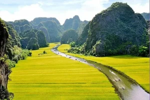 1. Khoảng Cách Từ Hà Nội Đến Ninh Bình Bao Nhiêu Km?