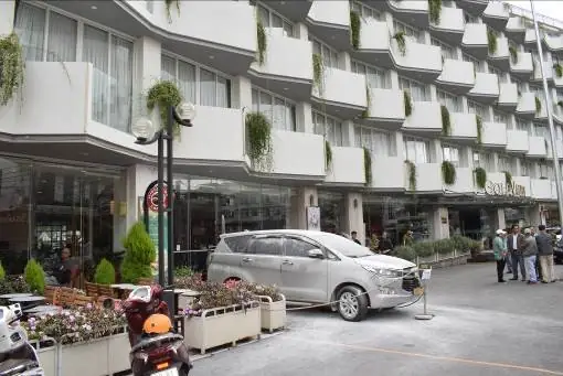 Cháy Xe Ô Tô Chữ Chi