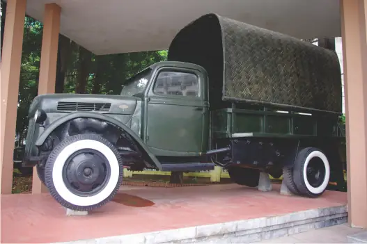 Xe Ô Tô “quốc Tế”