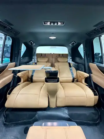 1.1. Độ Ghế Limousine Dòng Xe Suv