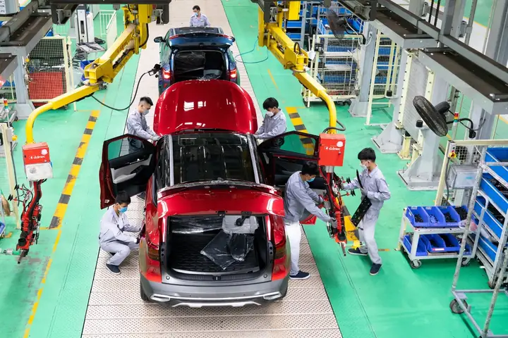 Chính Thức Giảm 50% Lệ Phí Trước Bạ Với Ô Tô Con Từ 1-9 - Ảnh 1.