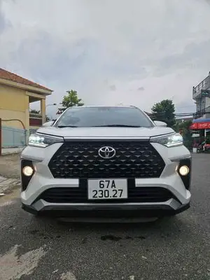 Chợ Xe Ô Tô Cũ Fortuner: Kinh Nghiệm Mua Xe Từ A-z