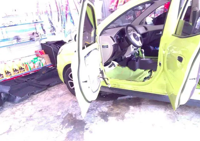 Chống Ẩm Mốc Xe Ô Tô