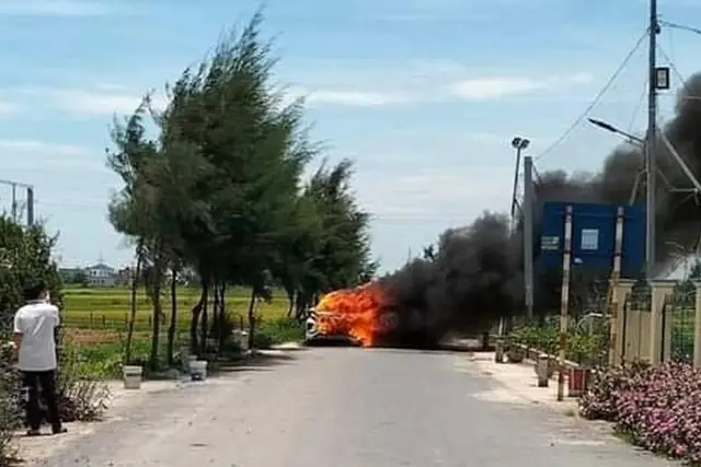 Chủ Xe Nên Làm Gì Để Phòng Ngừa Cháy Ô Tô Ngày Nắng Nóng?