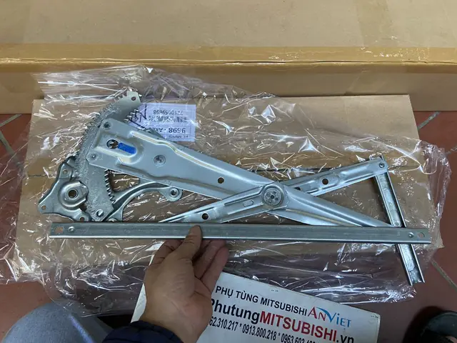 3. Cách Chọn Compa, Cơ Cấu Lên Xuống Kính Cửa Xe Mitsubishi Xpander Và Xpander Cross