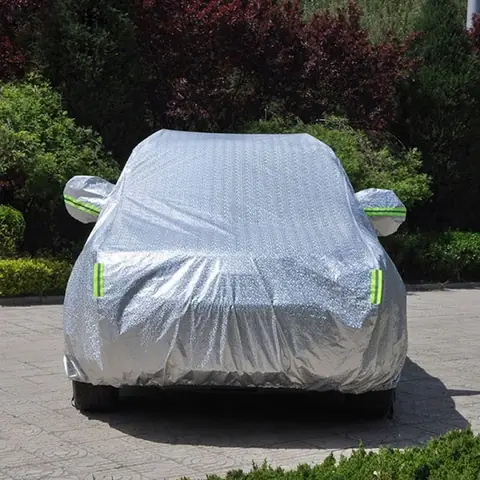 Có Nên Phủ Bạt Xe Ô Tô?