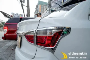 Đặc Điểm Viền Đèn Sau I10 4 Cửa