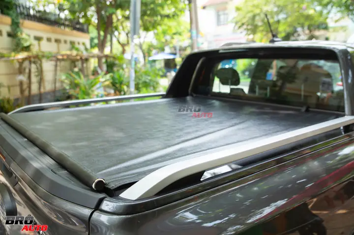 Nắp Thùng Cuộn Bạt Cho Xe Ford Ranger 2023