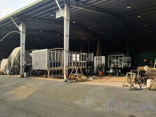 Dịch Vụ Đóng Mới Thùng Xe Tải