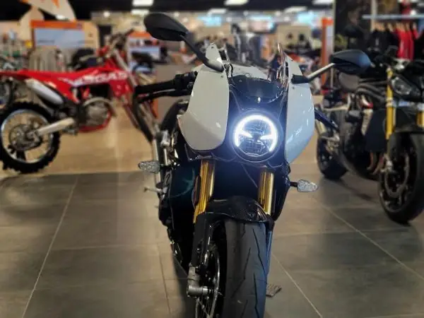 Hình Ảnh Triumph Speed Triple 1200 Rr 2025 Hình Ảnh Triumph Speed Triple 1200 Rr 2025
