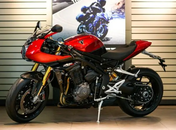 Đa I Ly Xe Ô Tô Rr