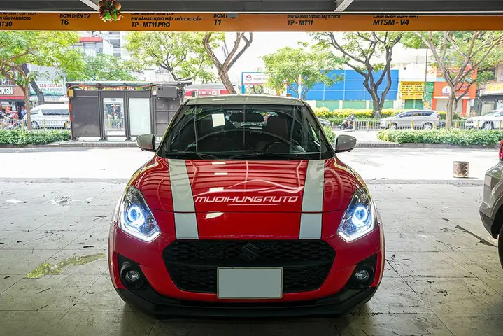 Xe Suzuki Swift 2021 Trước Và Sau Khi Dán Đổi Màu