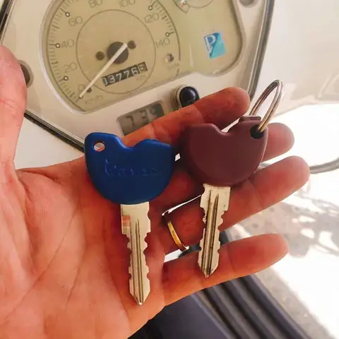 Sửa Khóa Xe Vespa Tân Bình Uy Tín