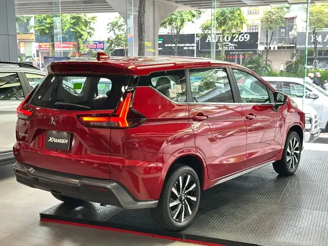 Đánh Giá Xe Ô Tô Mitsubishi Dầu