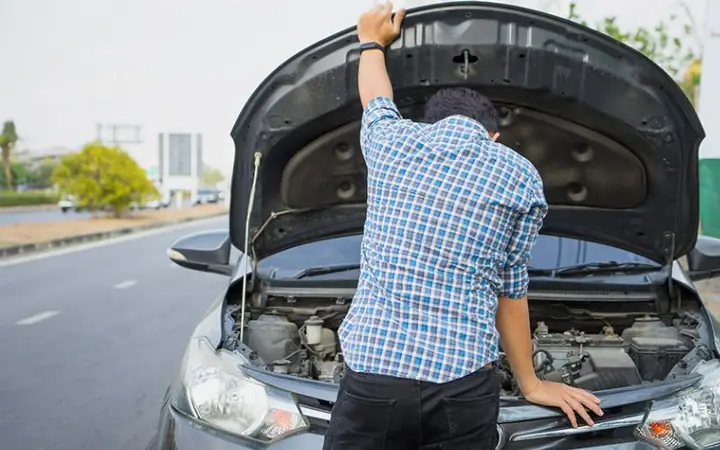 Dấu Hiệu Xe Ô Tô Hết Xăng