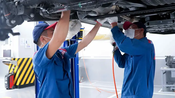 5. Gầm Và Thân Xe: